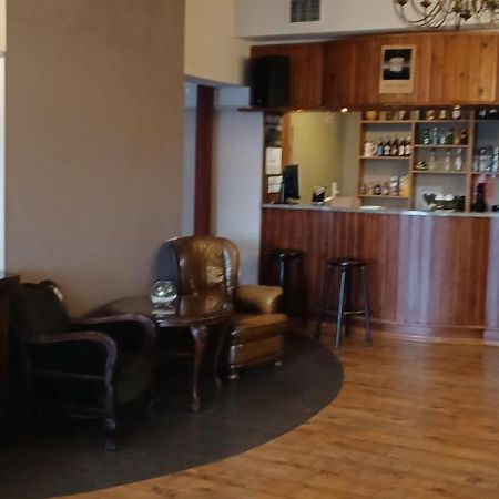 Wielkopolanka Pokoje Goscinne I Restauracja Chodziez Exterior photo
